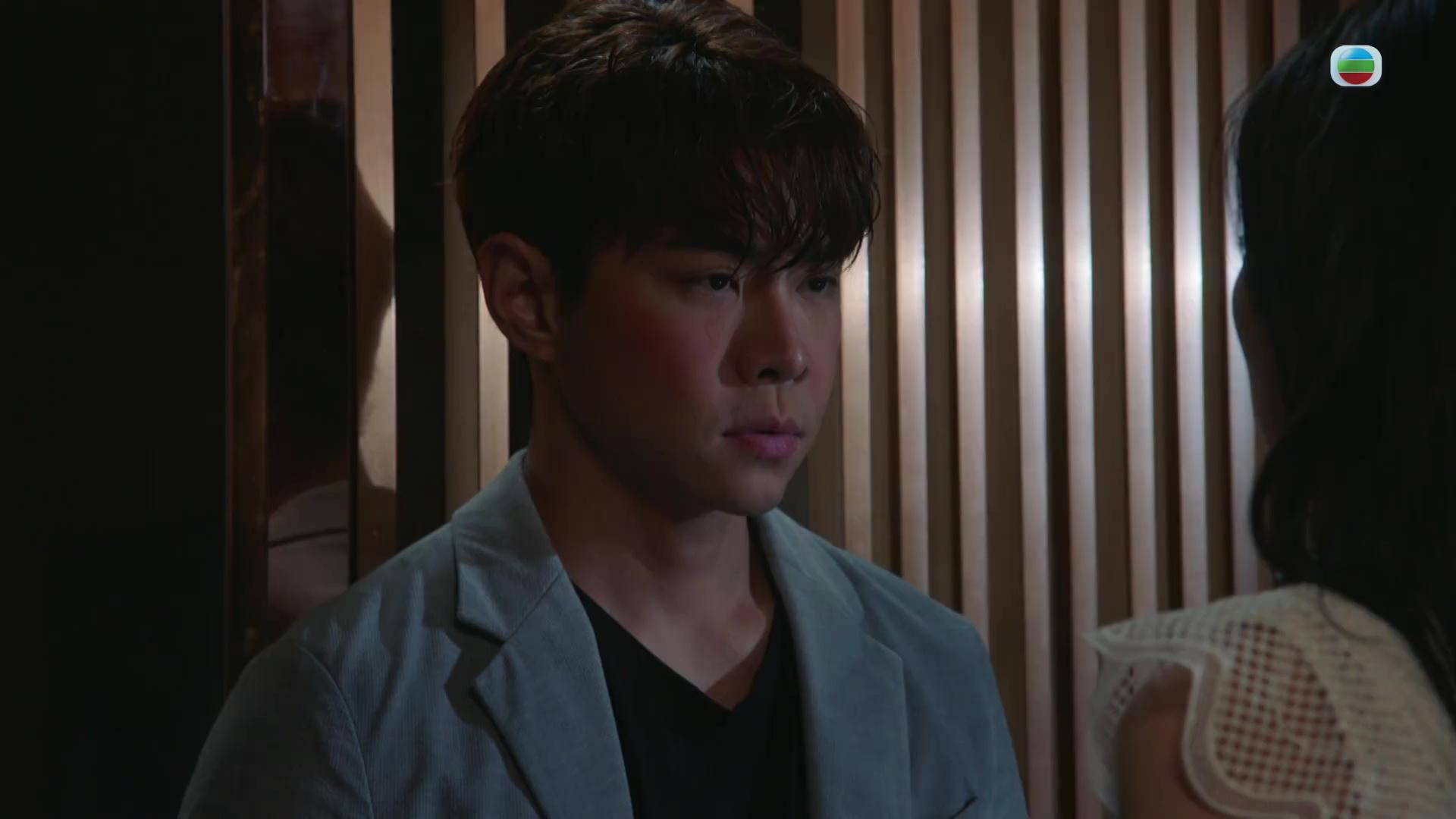 羅天宇一嚟就誤當郭柏妍係小姐。