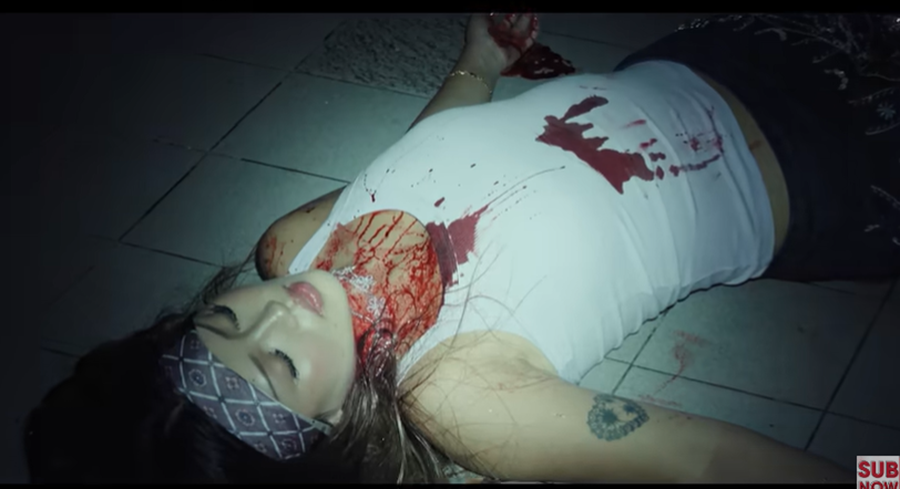 MV中一幕血腥場面,拍得好似恐怖片。