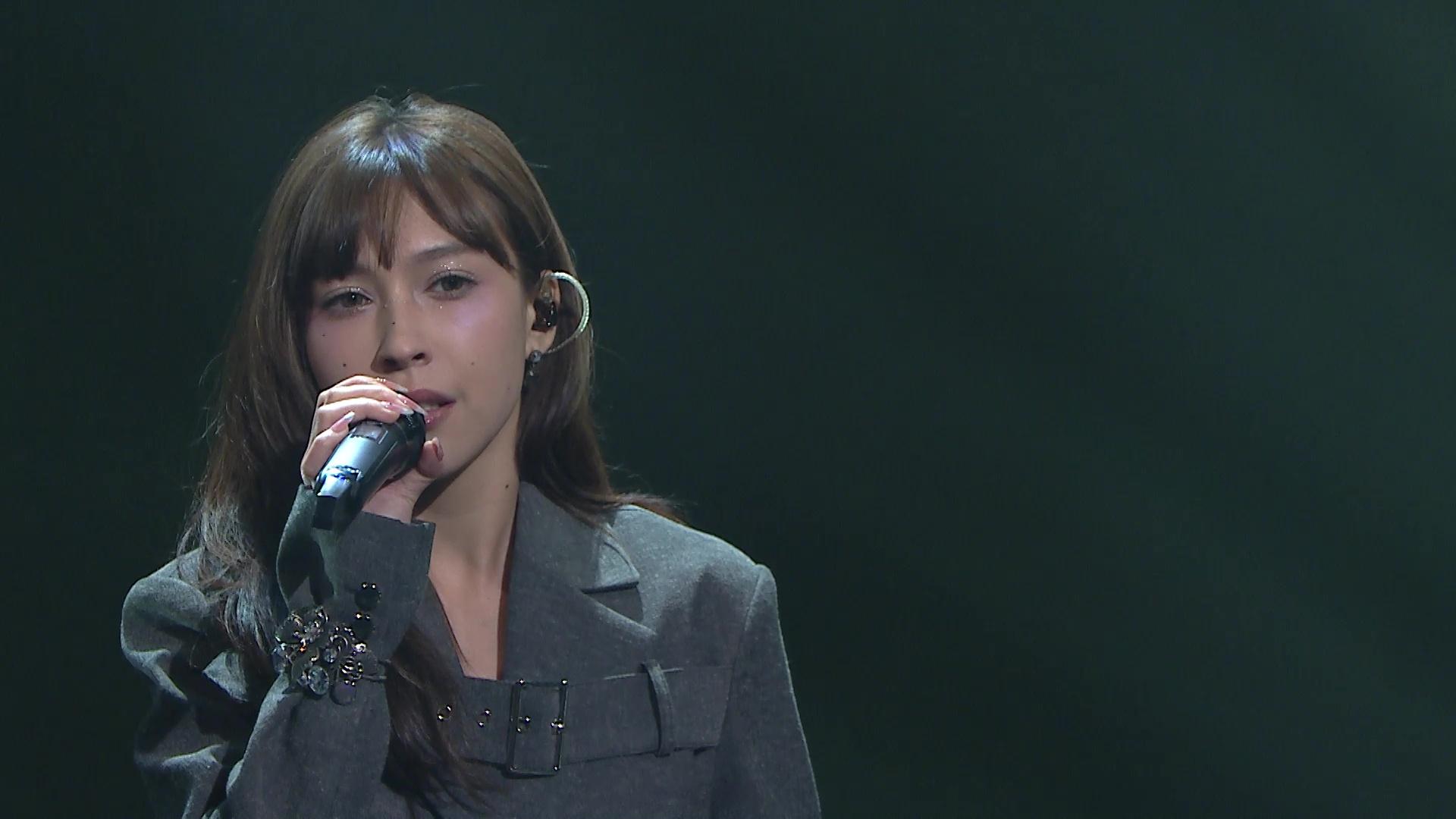 一改唱功的Ziva,獲評判大讚。