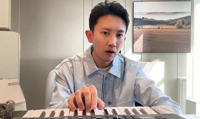 音樂人王搏日前以王世堅過往質詢影片為素材創作的歌曲《沒出息》。