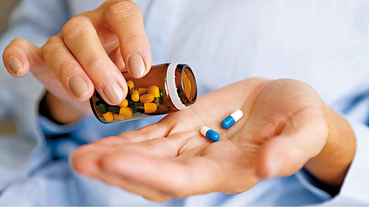 定時用藥、健康飲食、恆常運動是預防心腦血管疾病的關鍵。