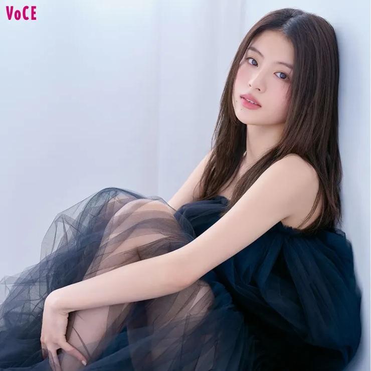 一直也是時裝雜誌最受歡迎Model之一。