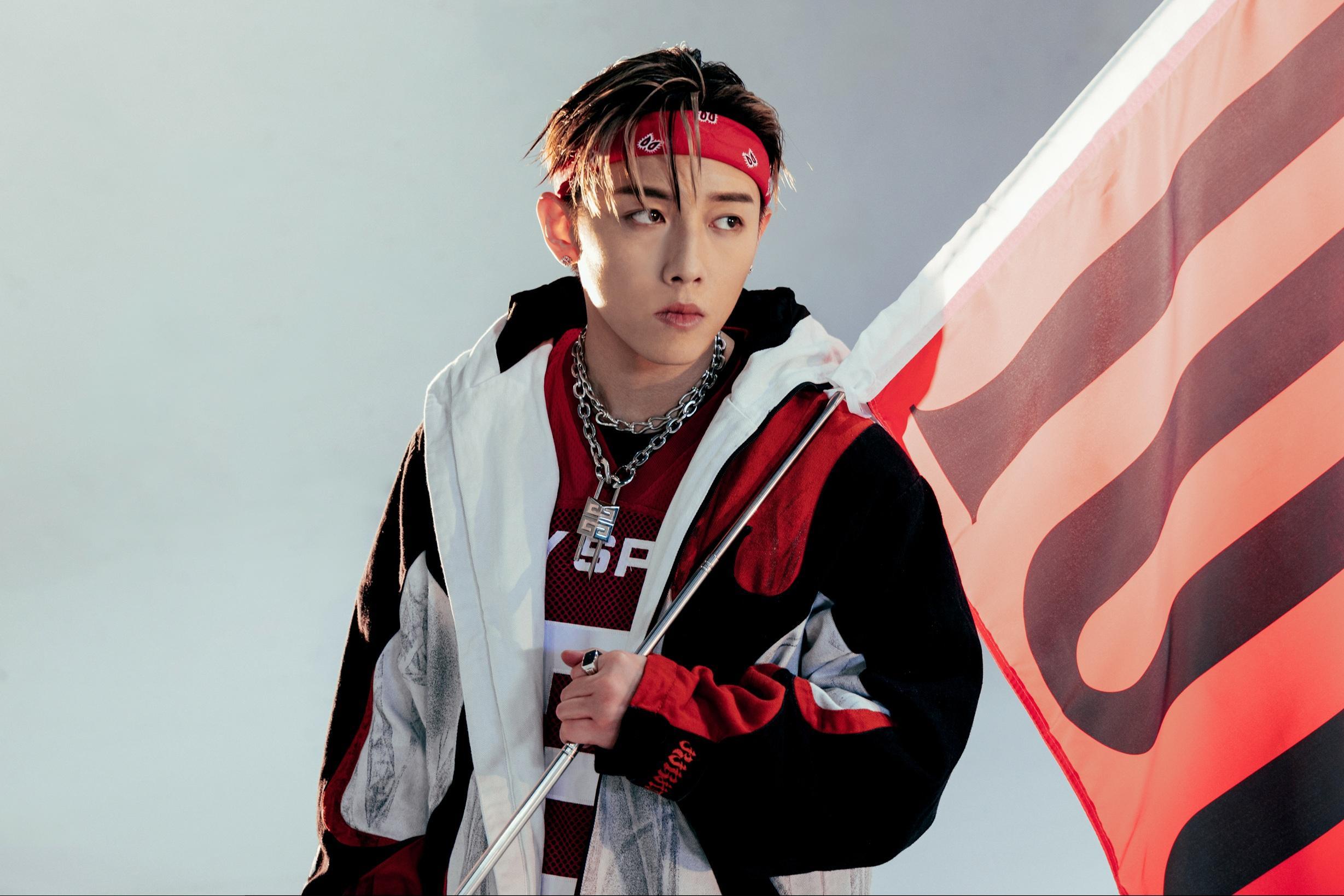 MC張天賦最近推出新歌《168.5(feat.BILLYCHOI)》。