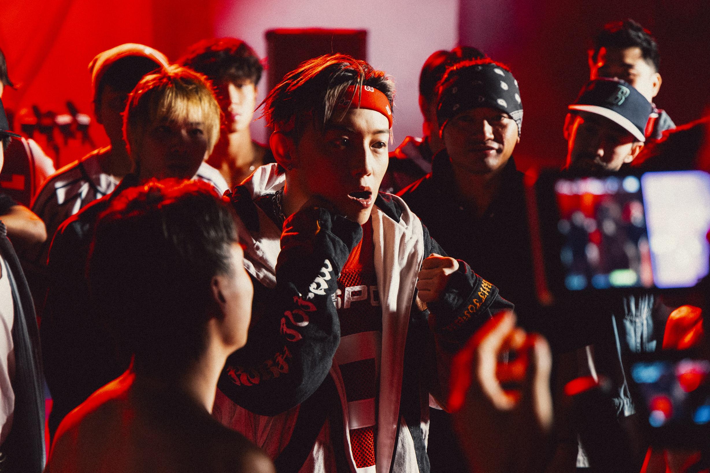 MC張天賦笑言拍新歌《168.5》MV是最開心一次,因有Billy Choi分擔演出。