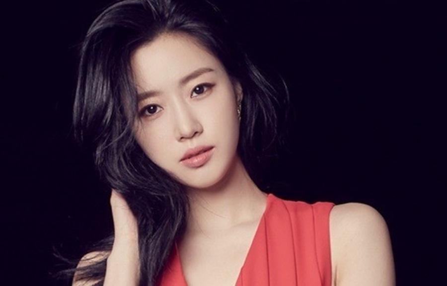 𤨒晶已是T-ara第3位人妻。