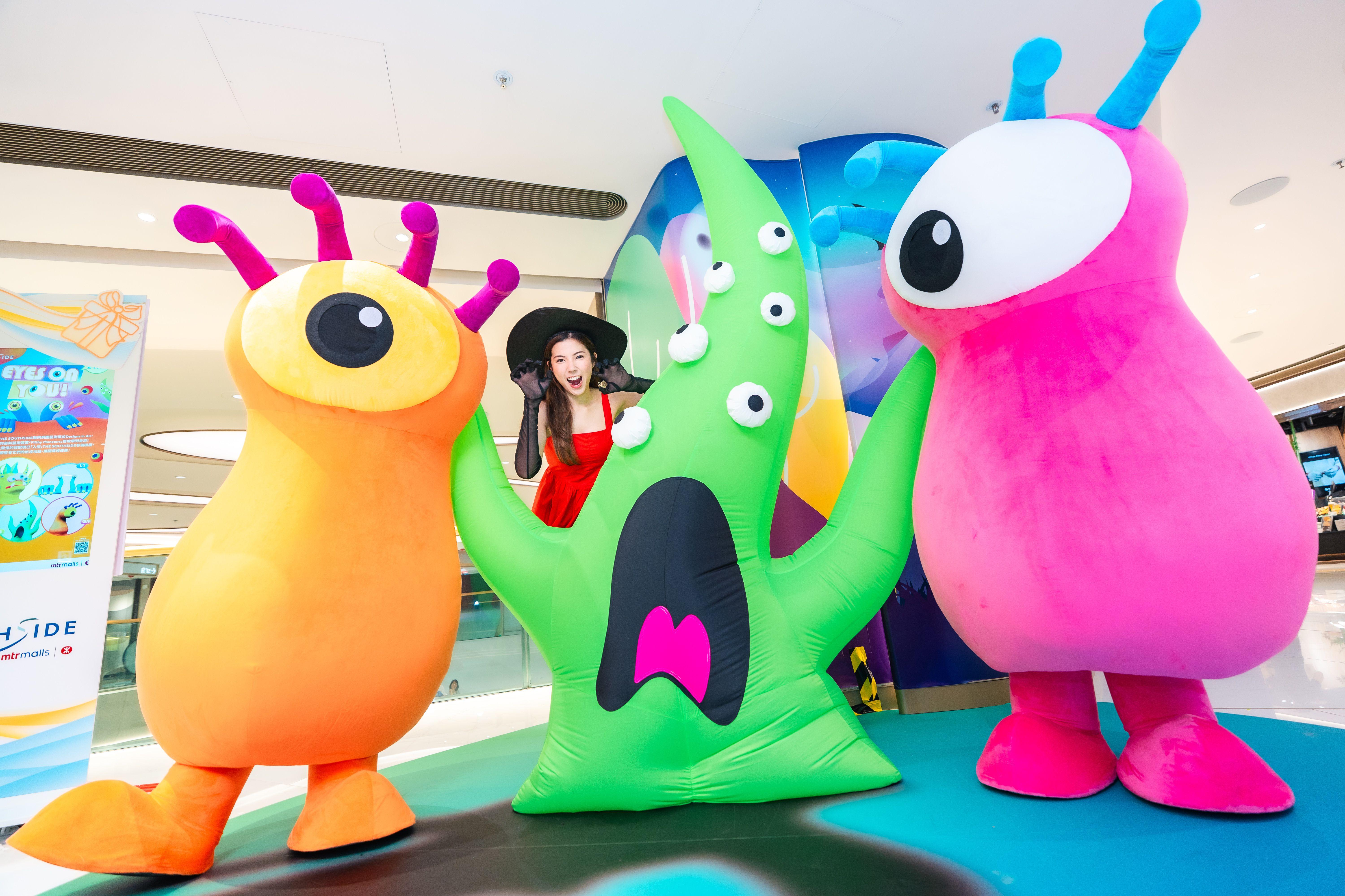 2.5米高的綠色怪物Howler