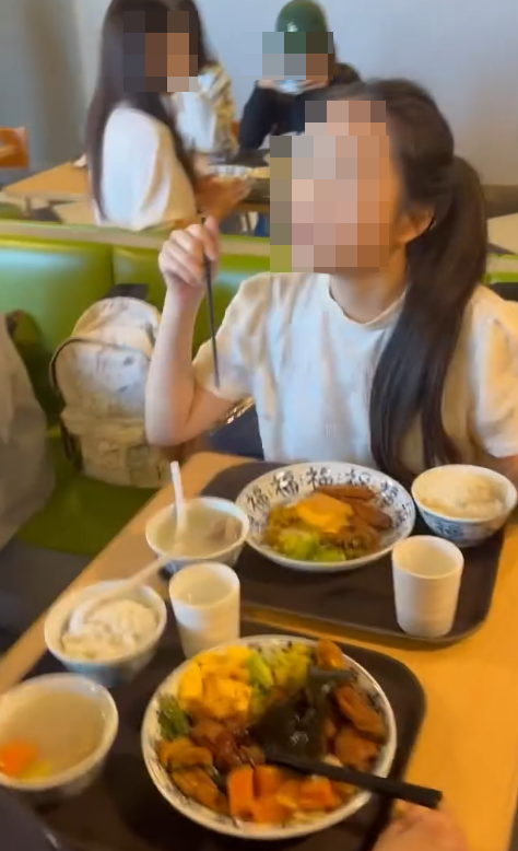 座位隨即被兩名女子霸佔,雙方當時更爆發激烈爭執。(Threads)