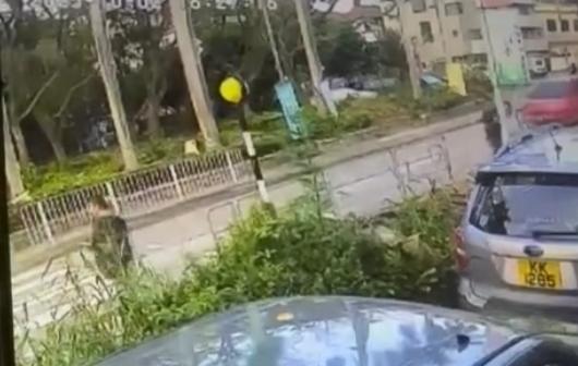 錦上路發生交通意外。(網上影片截圖)