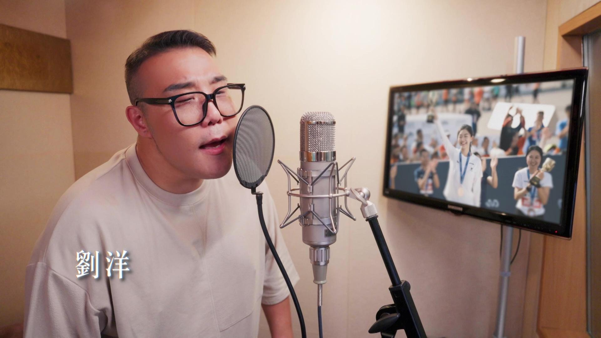 《中年好聲音3》冠軍黃博、亞軍張與辰及季軍劉洋傾力獻唱、重新演繹《如願》MV。