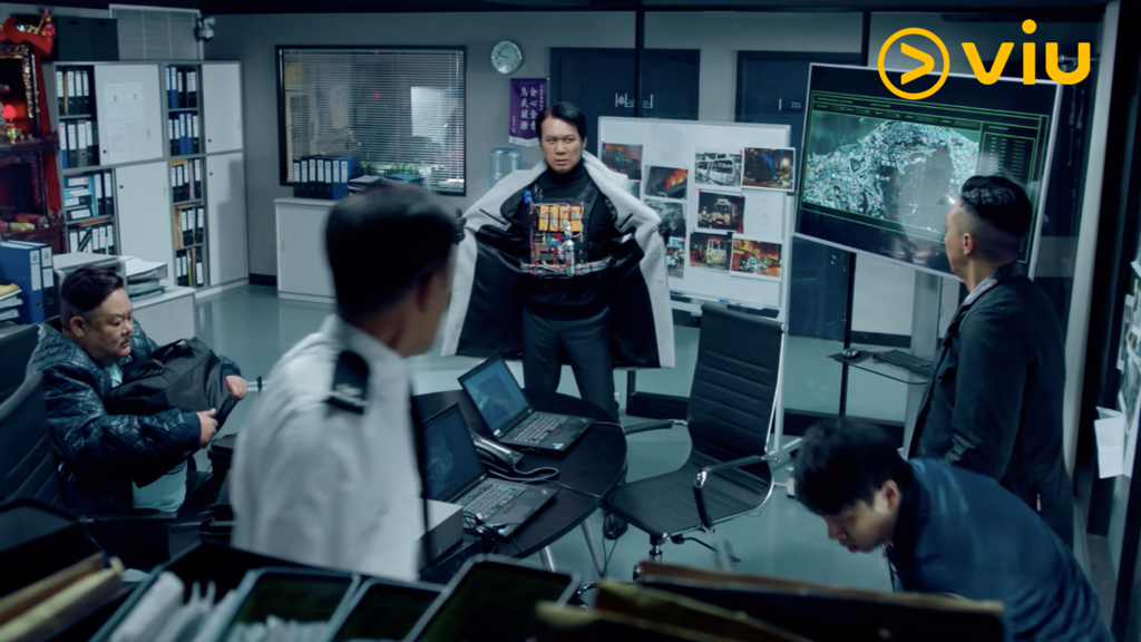 甄志強在《PTU機動部隊》中「走火入魔」,由炸彈專家變炸彈狂徒。