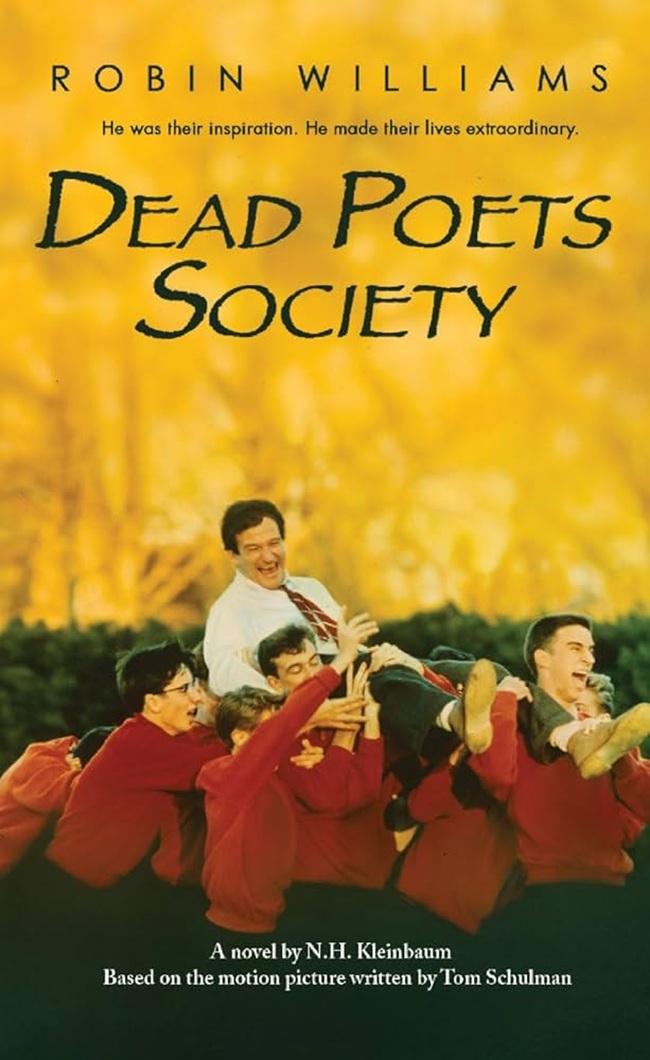 1989年《暴雨驕陽》(Dead Poets Society)獲提名奧斯卡最佳男主角。