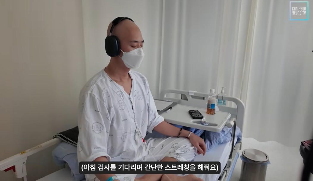 聽歌打座,有助思緒平復。