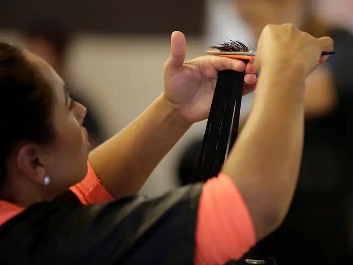 專家解答4大頭髮護理迷思 凍水洗頭好?頭髮受損可修復?