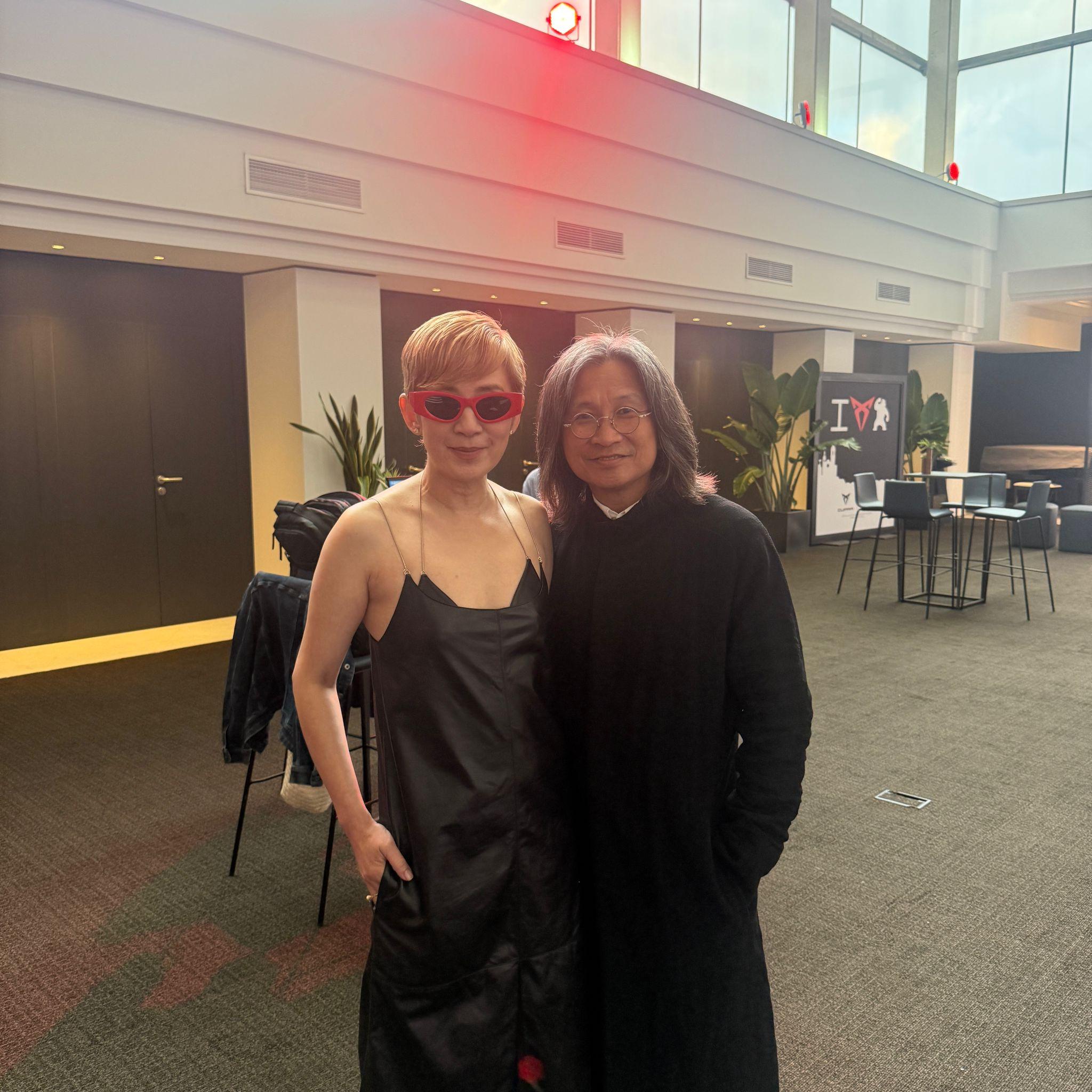 陳可辛感謝吳君如專程飛到西班牙見證他領獎。