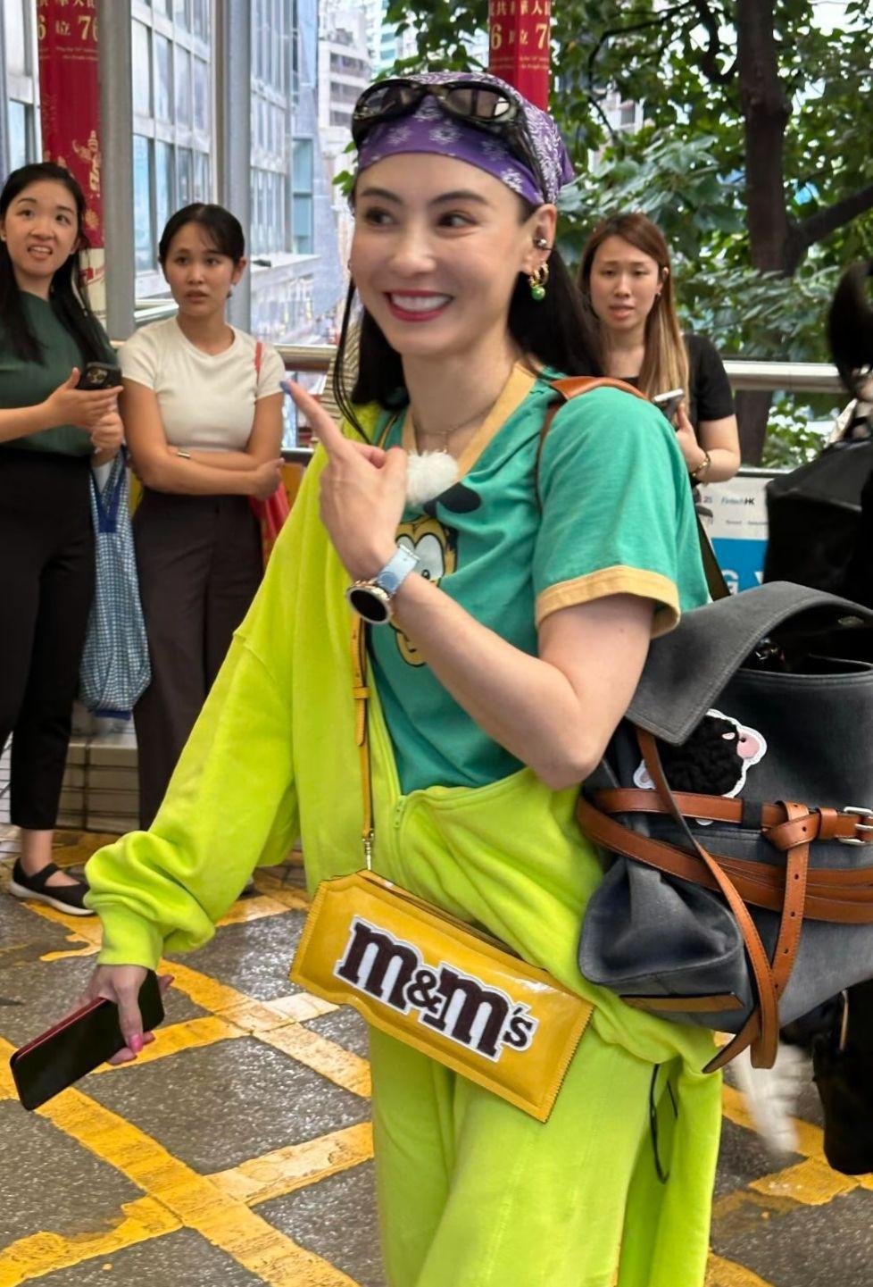 現年已經45歲的張栢芝最新狀態及容貌成為網民的討論熱話。