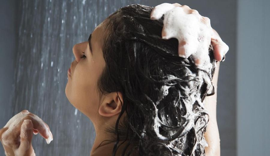 專家解答4大頭髮護理迷思 凍水洗頭好?頭髮受損可修復?