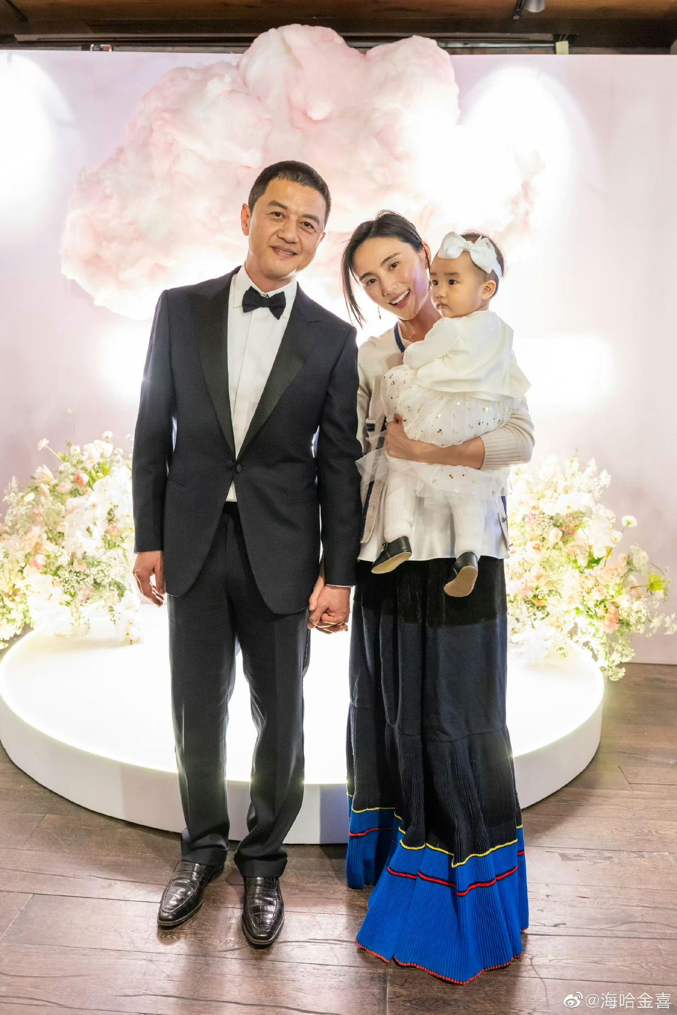 李亞鵬與海哈金喜今日證實已結束3年夫妻關係。