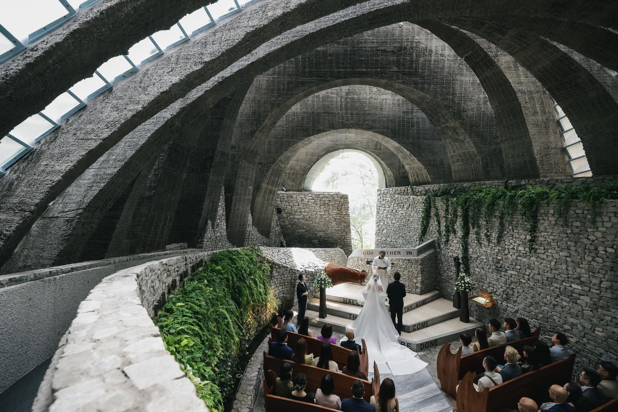 蔣家旻坦言「石之教堂」是自己一直夢想舉行婚禮的地方,但場地僅容納40人。