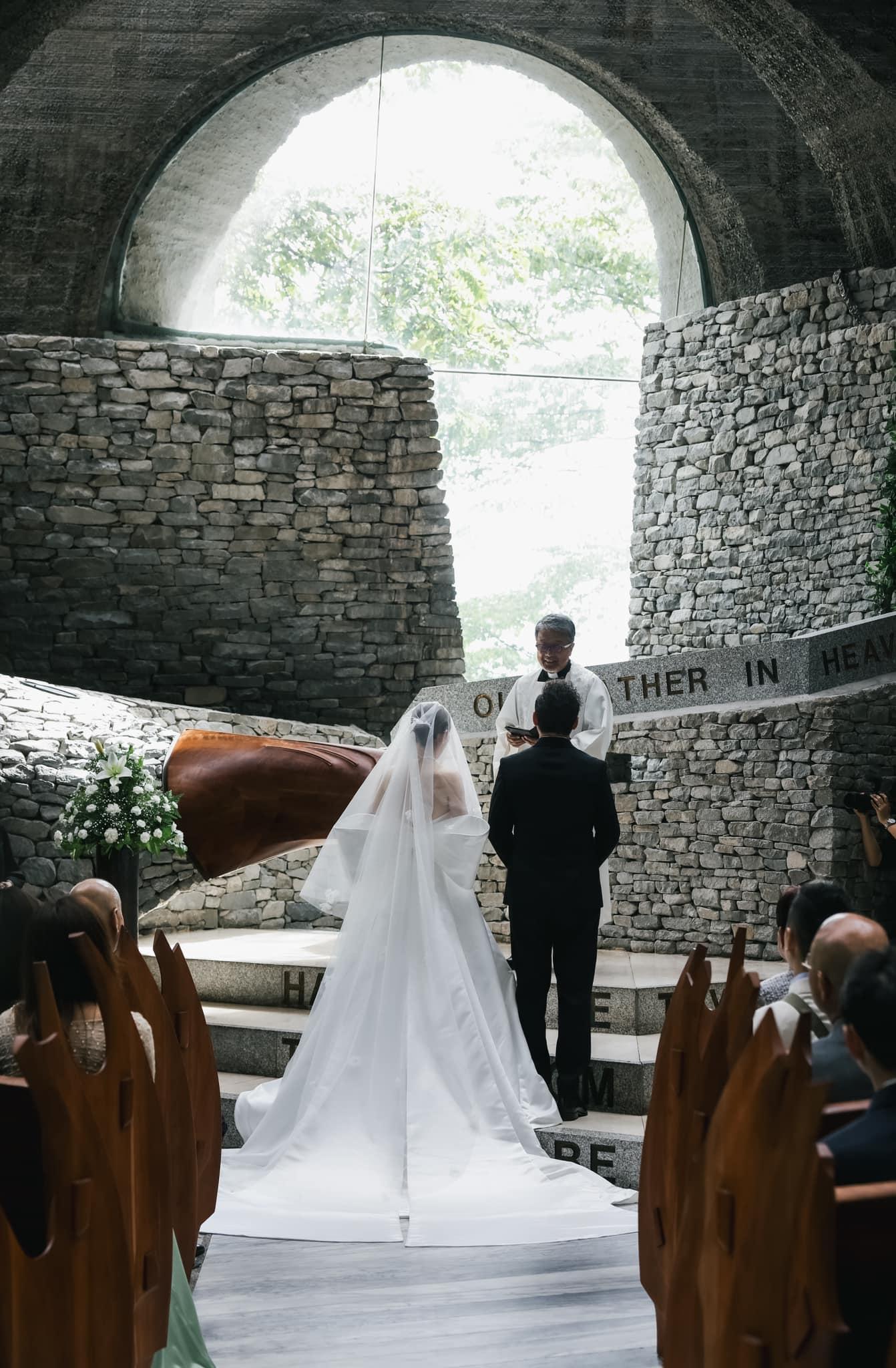 蔣家旻坦言「石之教堂」是自己一直夢想舉行婚禮的地方,但場地僅容納40人。