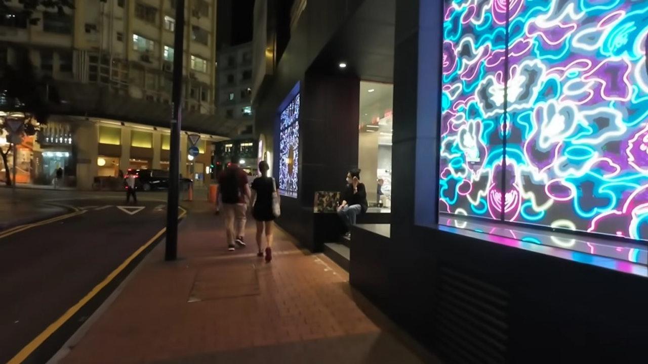 邱淑貞被巧遇現身銅鑼灣。