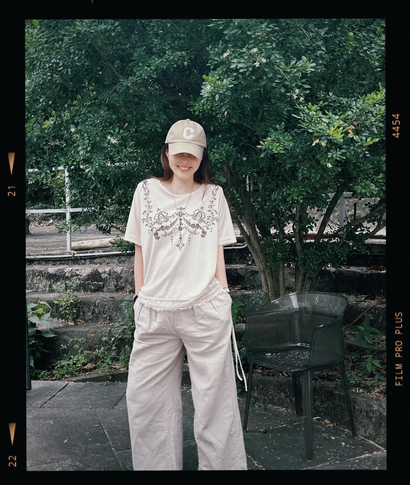 傅寶誼(Theresa,前名傅穎)狀態不錯。