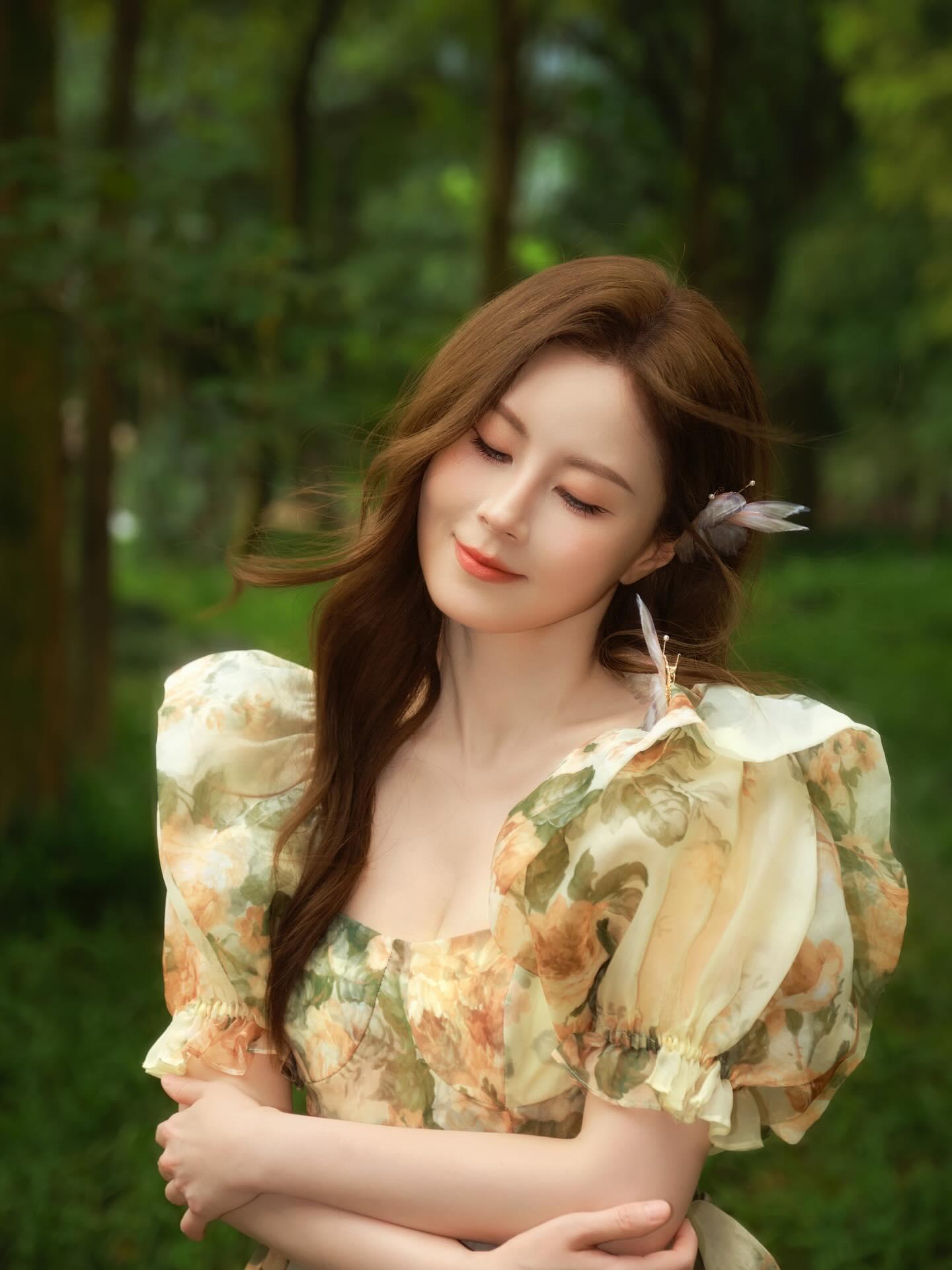 傅寶誼(Theresa,前名傅穎)9月在Threads更新近況。