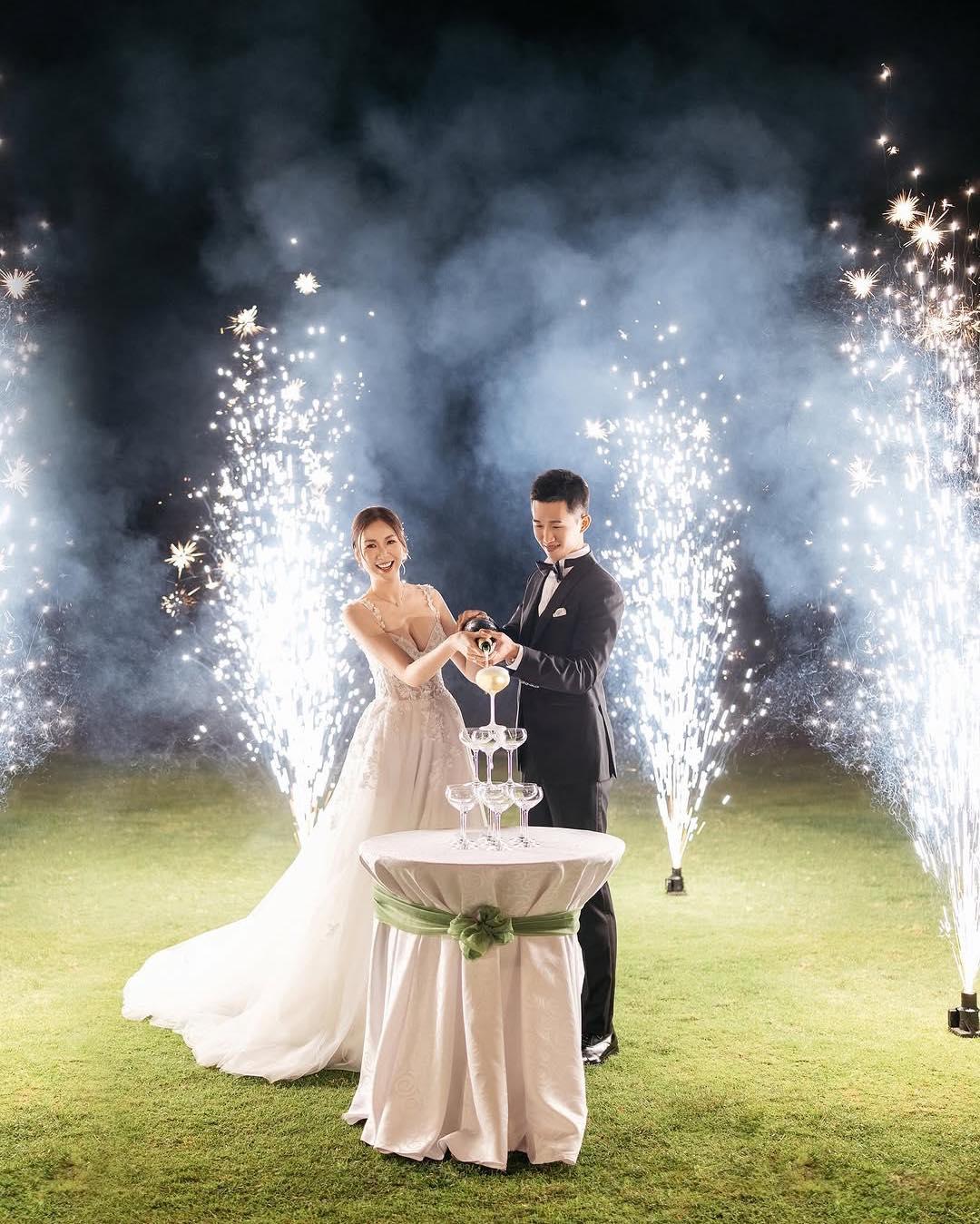 莊思敏的婚禮會場大放煙花。