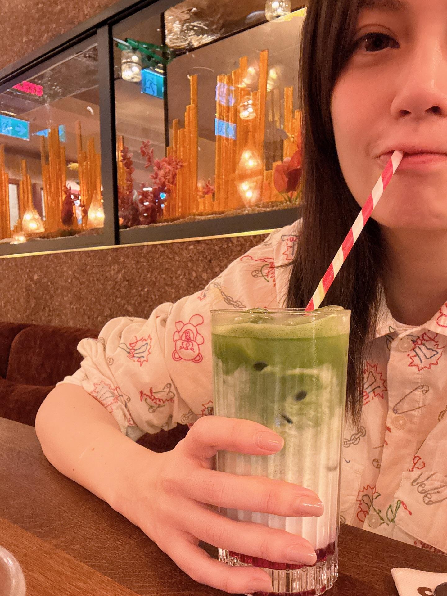 吳日言(Yan)在英國遇上不少問題,包括寬頻死機。