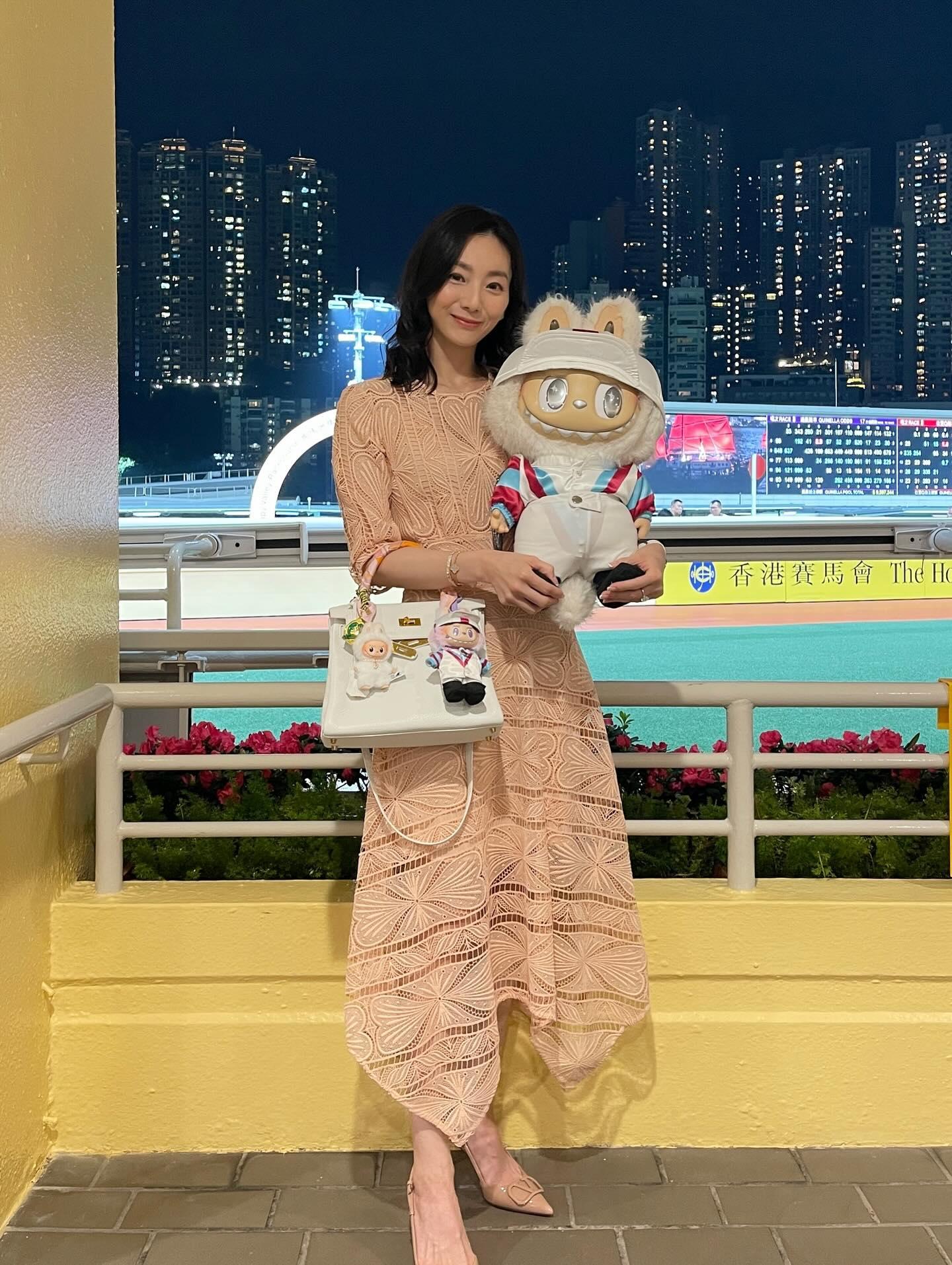 周嘉儀喜歡Labubu,日前入馬場後出Post全都是Labubu。