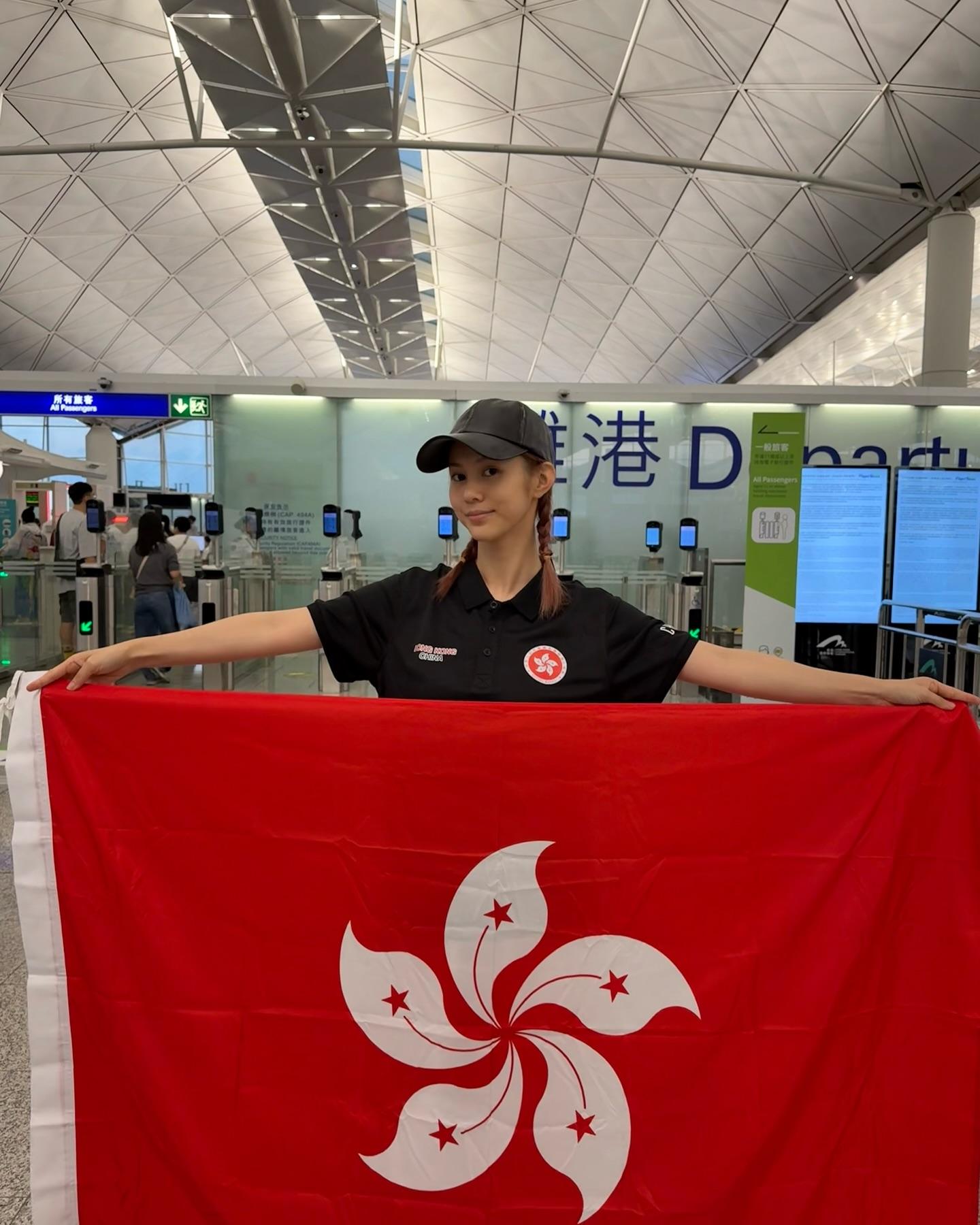 藝人鄧月平日前在社交平台發文,指自己「正式成為香港跆拳道港隊」,代表香港出戰在馬來西亞舉行的「亞洲賽」(鄧月平fb)