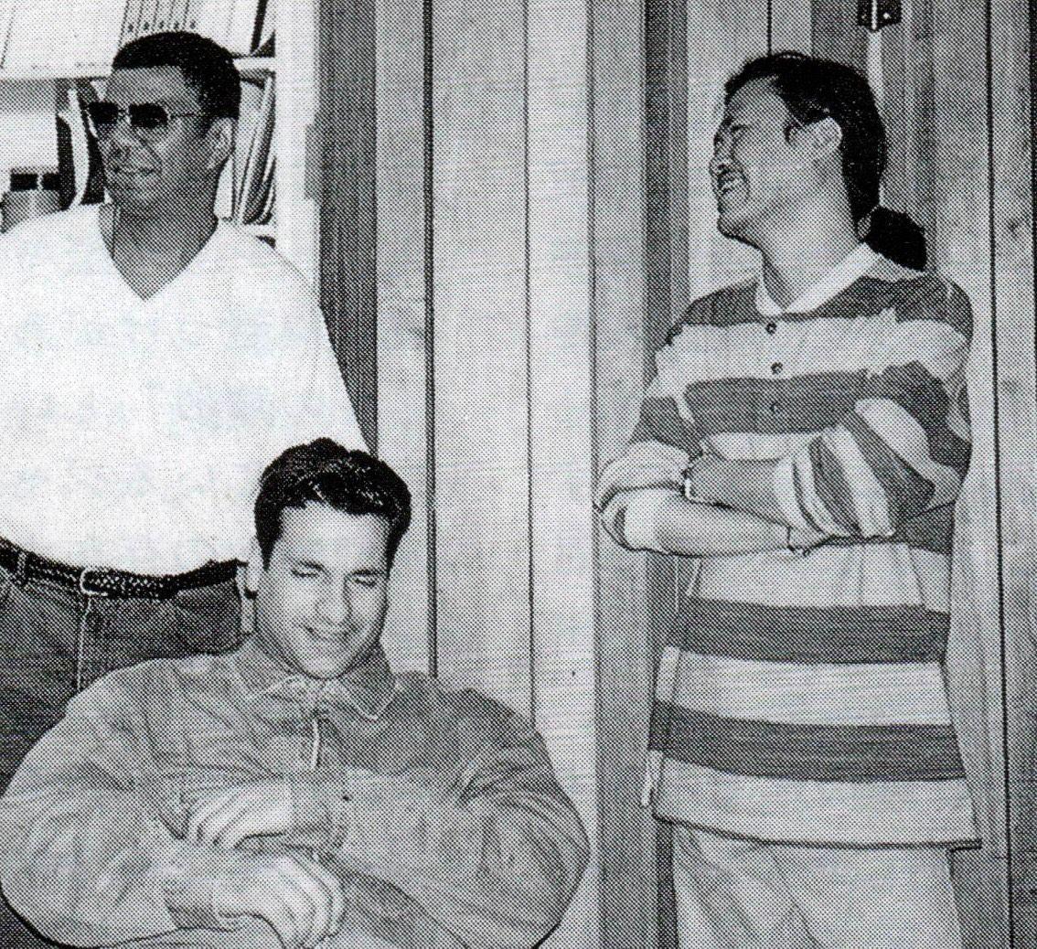 (左)Jack離世,(右)包以正上載多張兩人合作的照片,悼念好友。