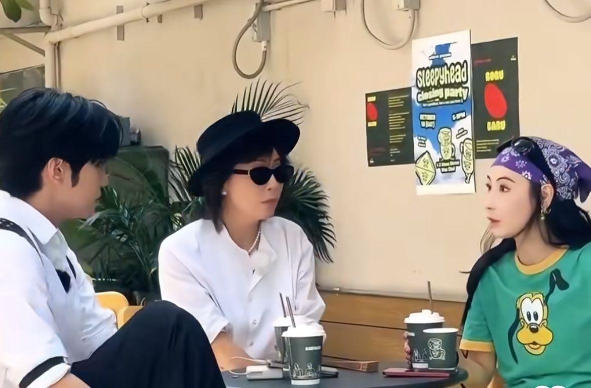 張栢芝和劉嘉玲曾經也在電影上合作過。