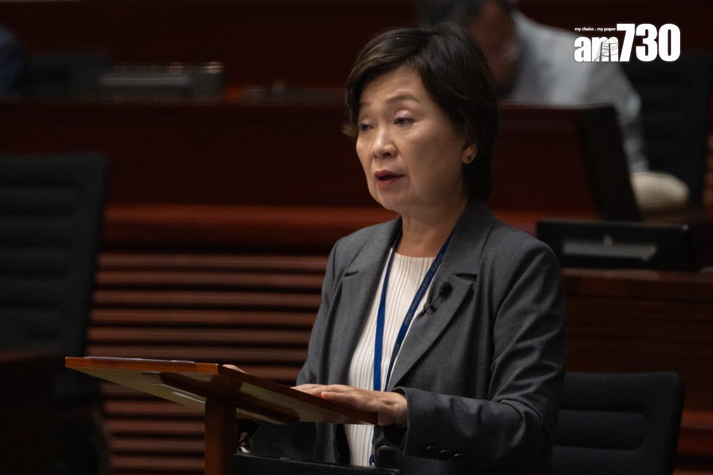 教育局局長蔡若蓮表示,如發現有人違規,政府會採取行動。(資料圖片)