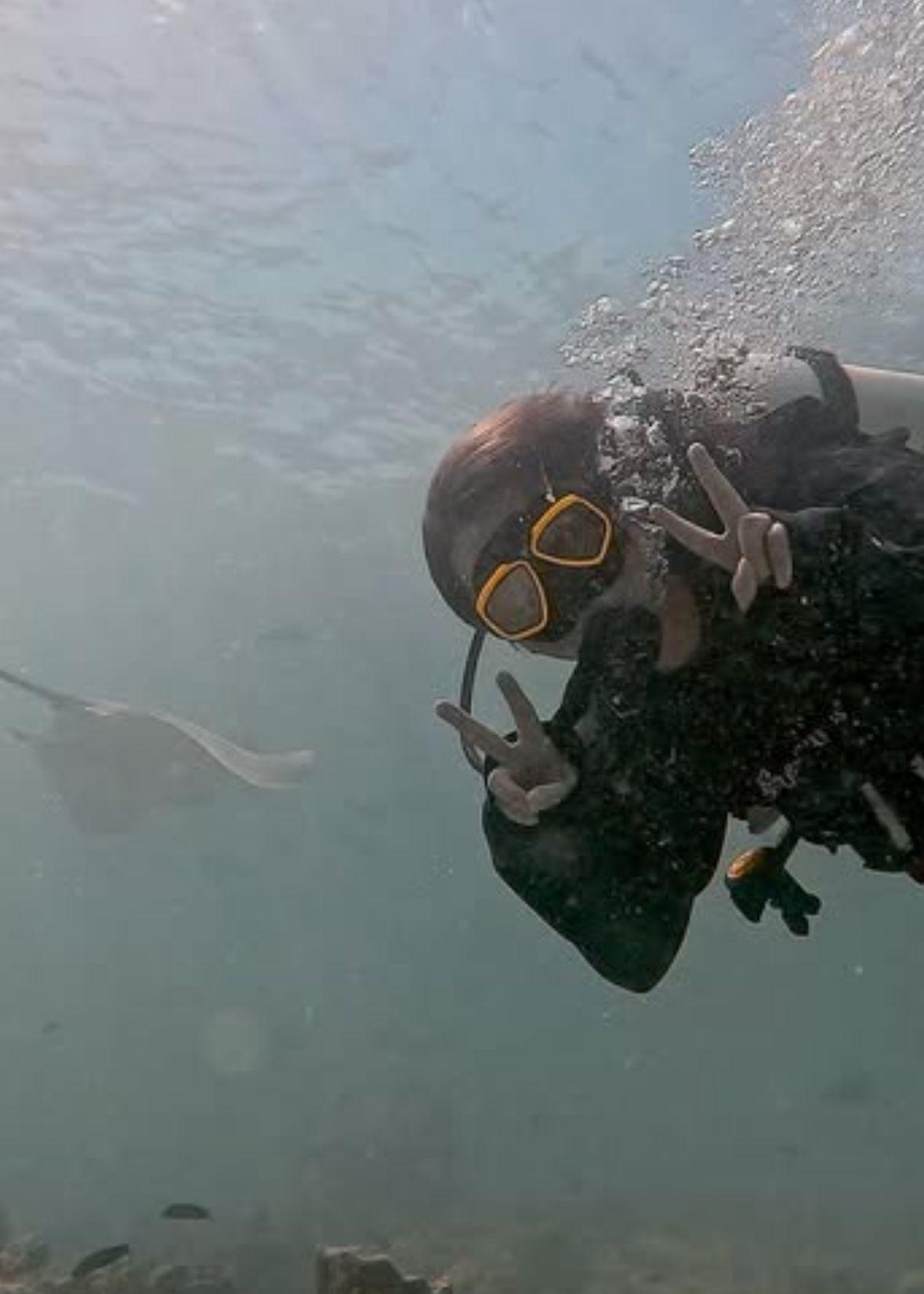姜濤迷上潛水。