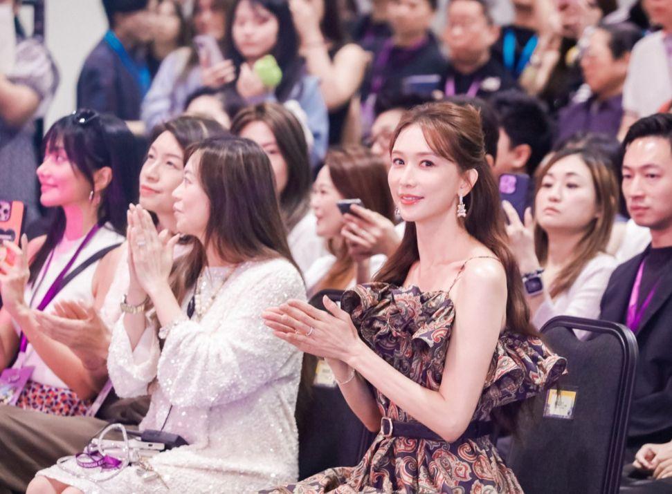 林志玲出席慈善活動。