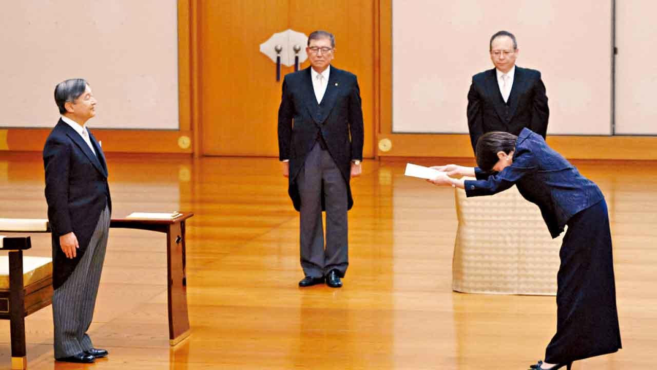 日皇出席首相任命儀式。