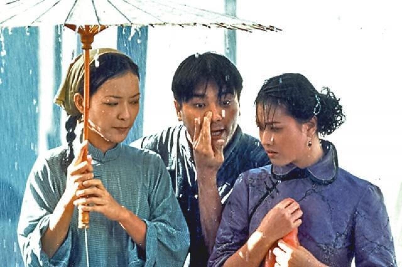 思浩講到林家楝、周海媚主演劇集《大鬧廣昌隆》,該劇拍攝時已不斷發生靈異事。