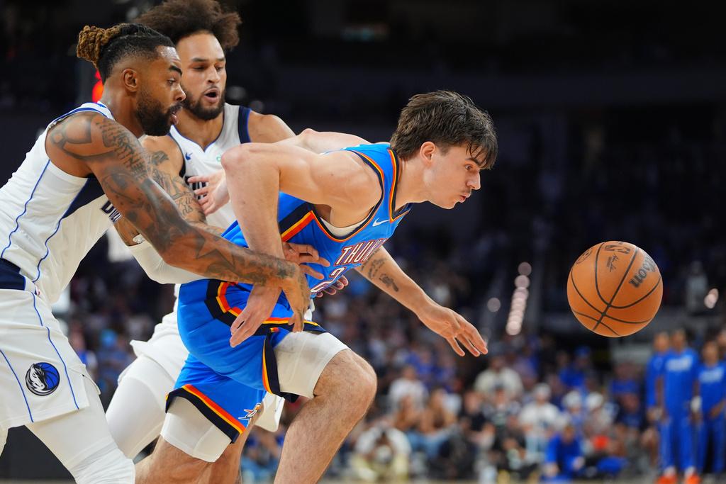 達拉斯獨行俠新兵羅素(D’Angelo Russell),將在常規賽早段取代養傷的艾榮成為後場主力。