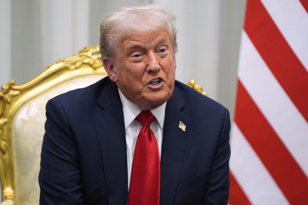 各國領袖、代表及重要人員出席埃及峰會。(美聯社)