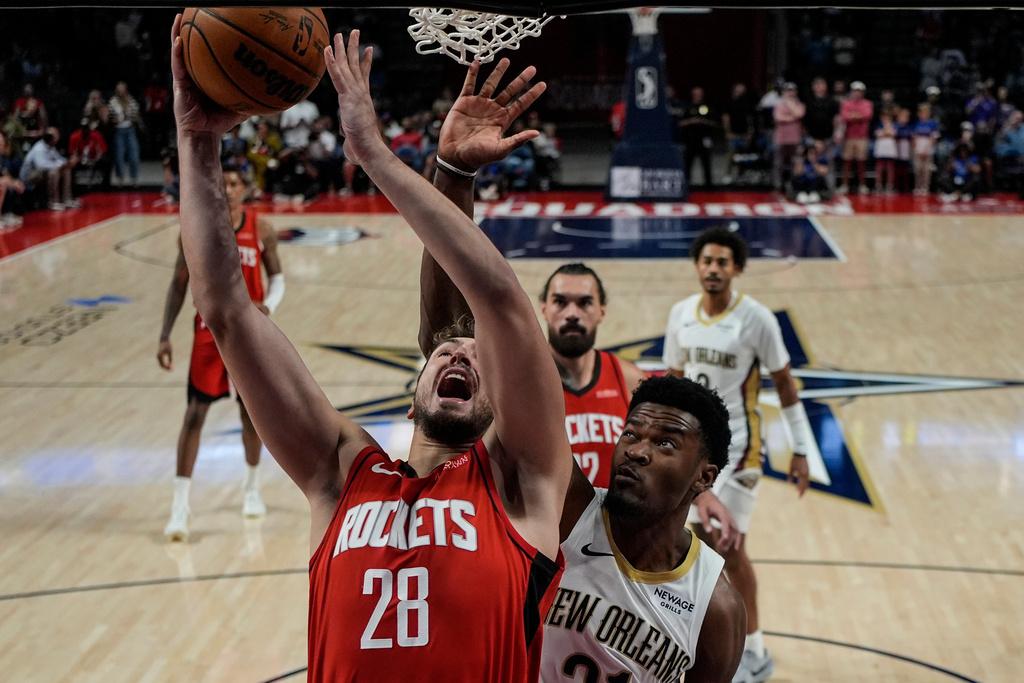 艾派倫辛根(Alperen Sengun)策應能力突出。