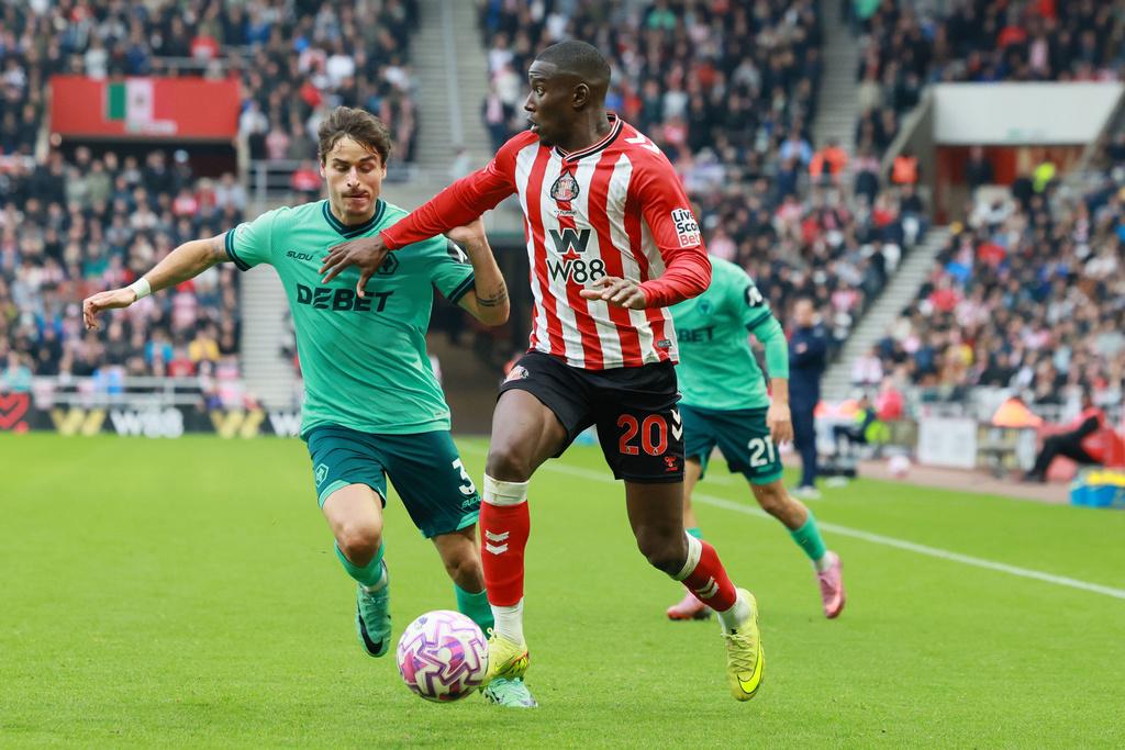 新特蘭重返英超,頭9場攻入11球。