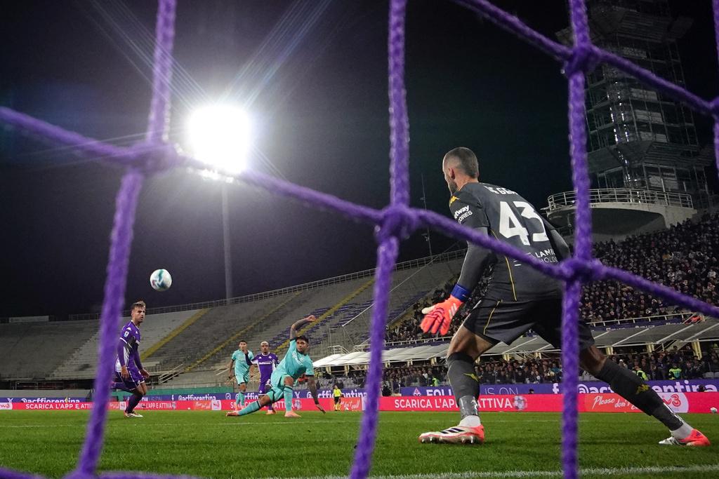 卡斯度的入球為博洛尼亞先開紀錄。(美聯社)
