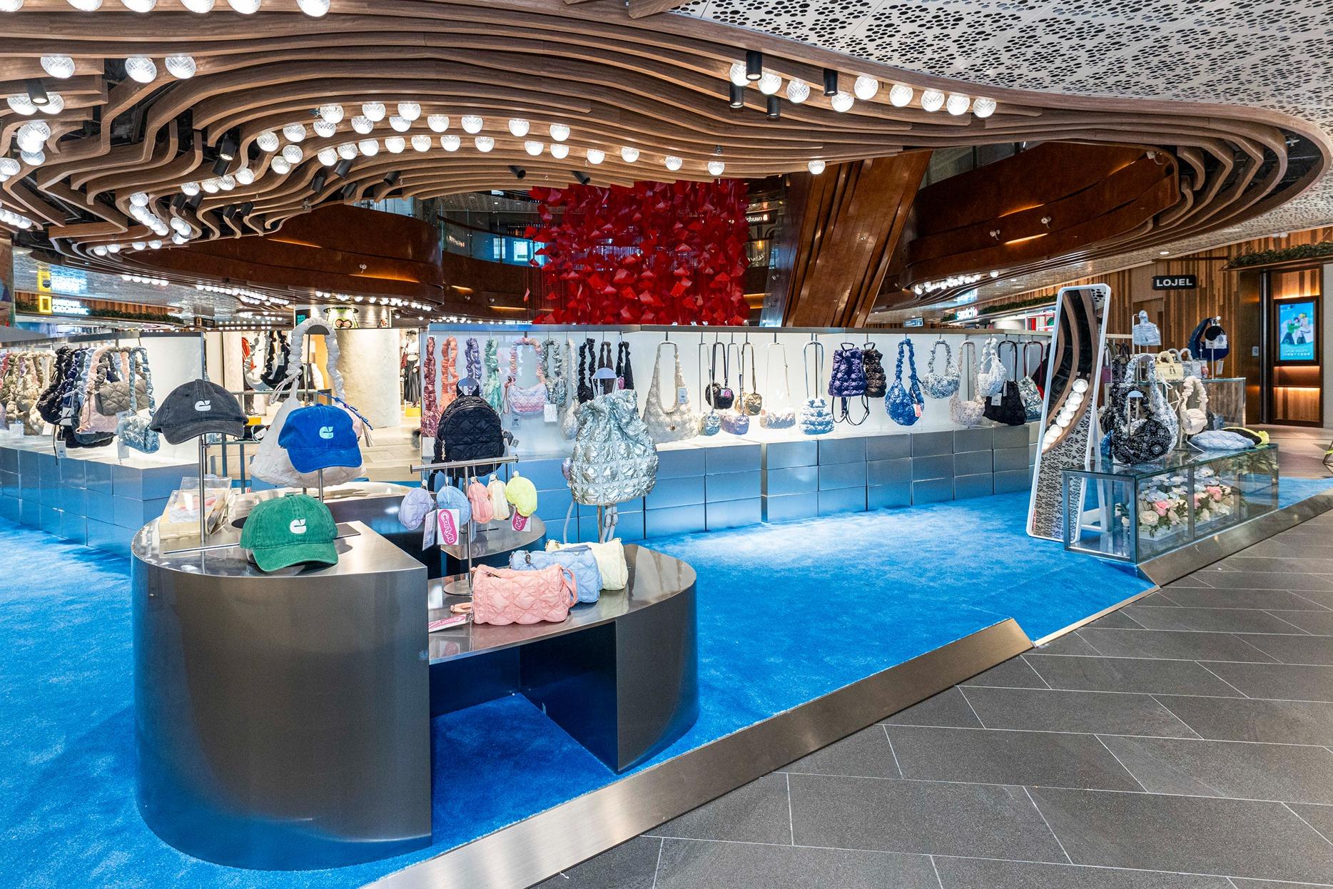 CARLYN期間限定店位於尖沙咀K11 MUSEA 3樓