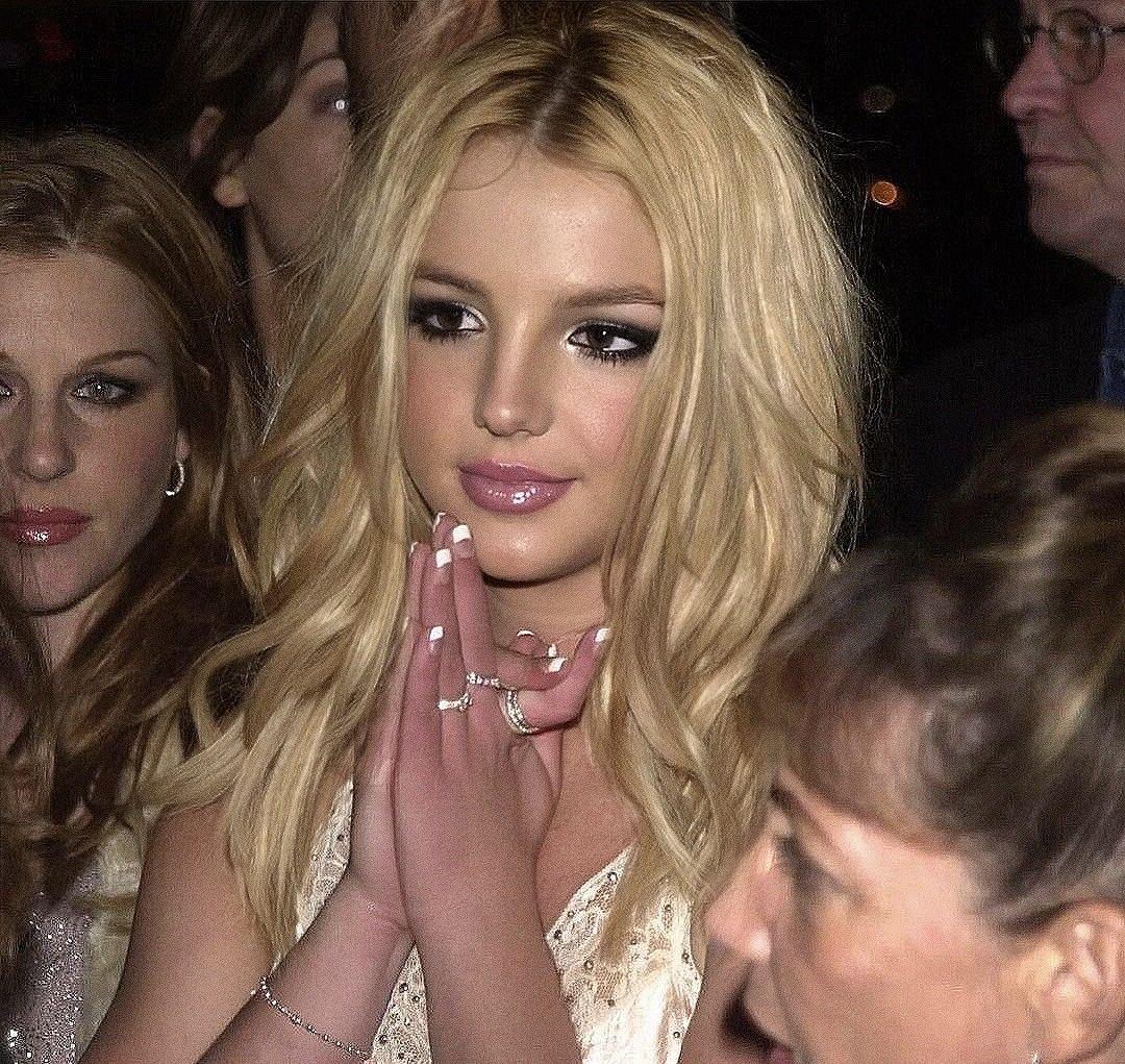 Britney初出道時,被全世界冠以「小甜甜」外號。