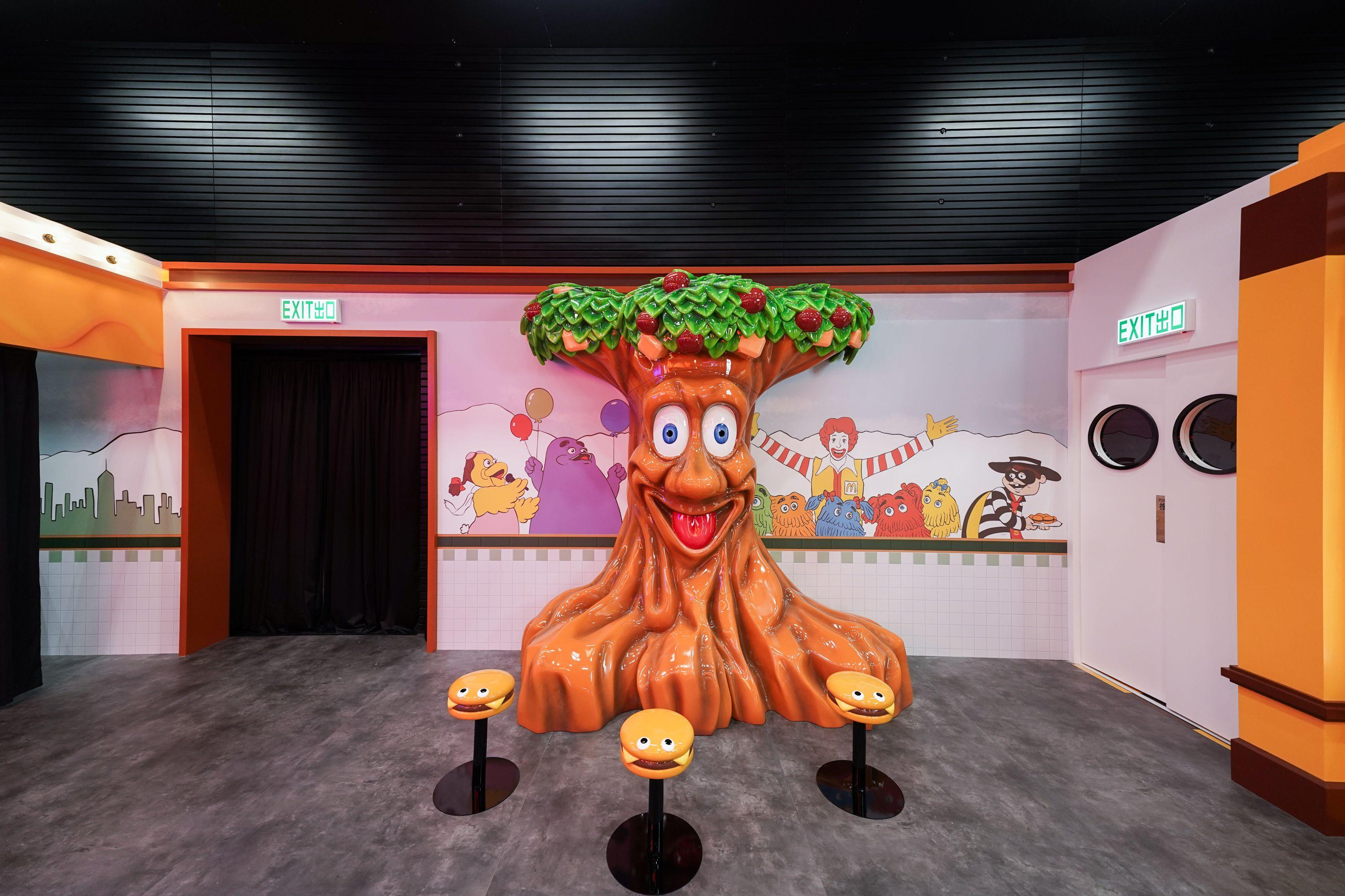 經典蘋果批樹和漢堡包凳