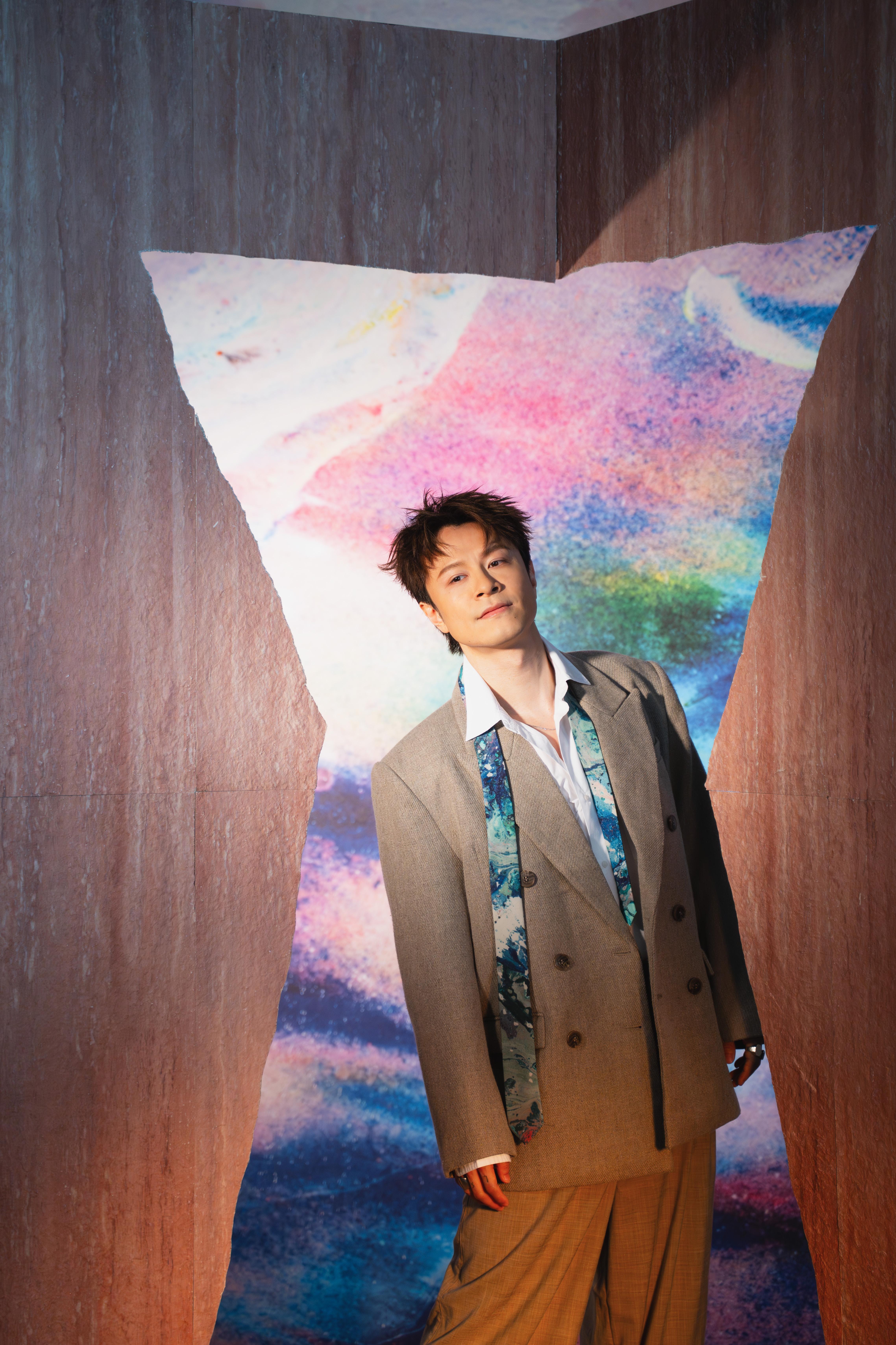 陳健安自言要為明年個唱踢走EMO,變E人掌控觀眾時間。