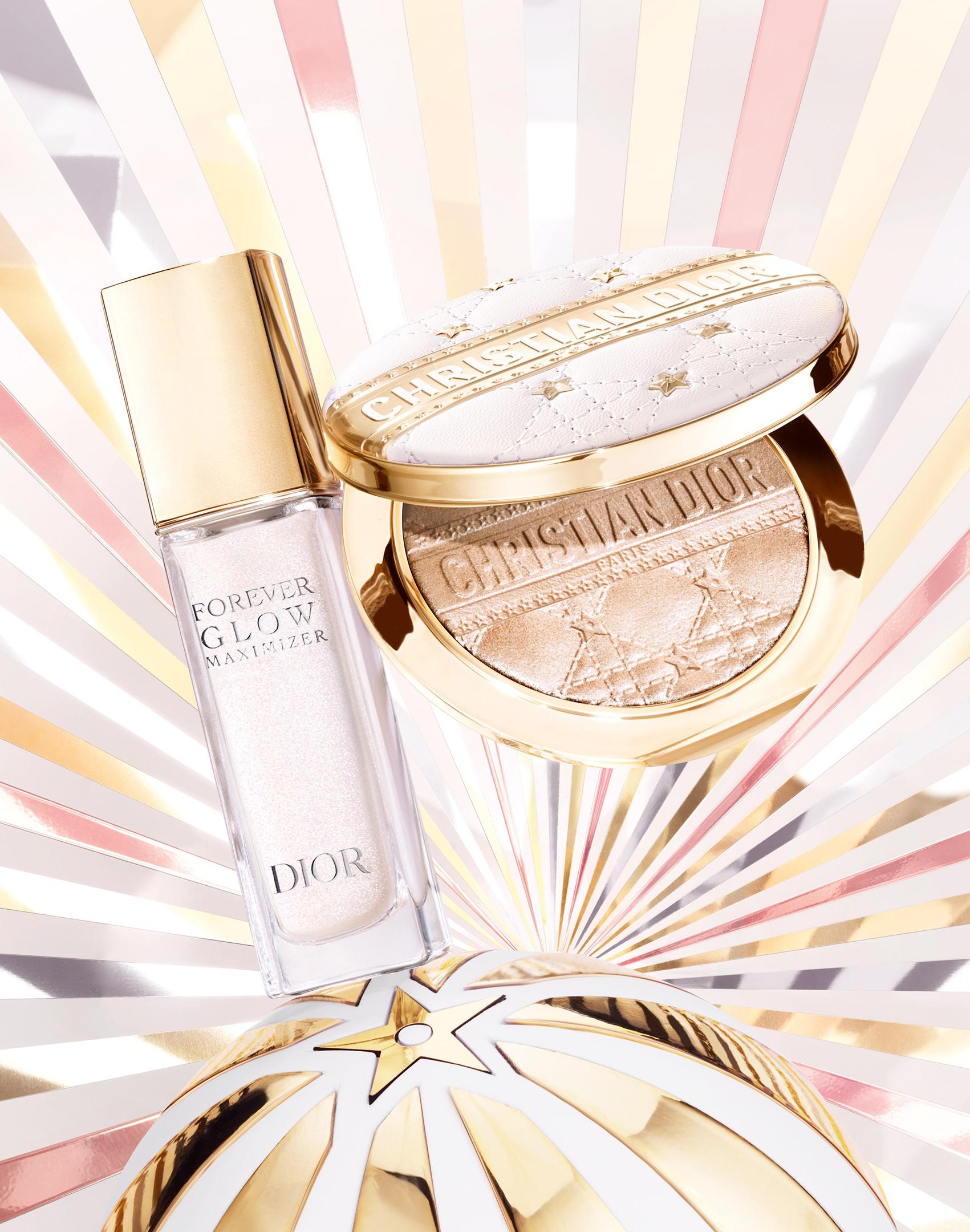 聖誕彩妝2025|Dior恆久貼肌亮采蜜粉餅 $570及 恆久貼肌亮采光影液 $430