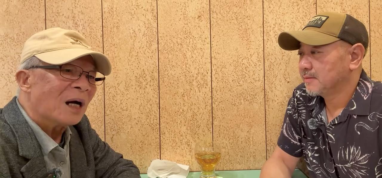 何伯接受YouTube頻道「花生速遞」訪問,稱已向何太提出離婚。