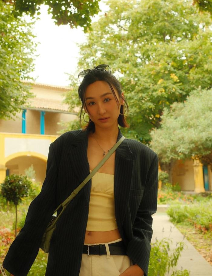 高海寧單身多年。