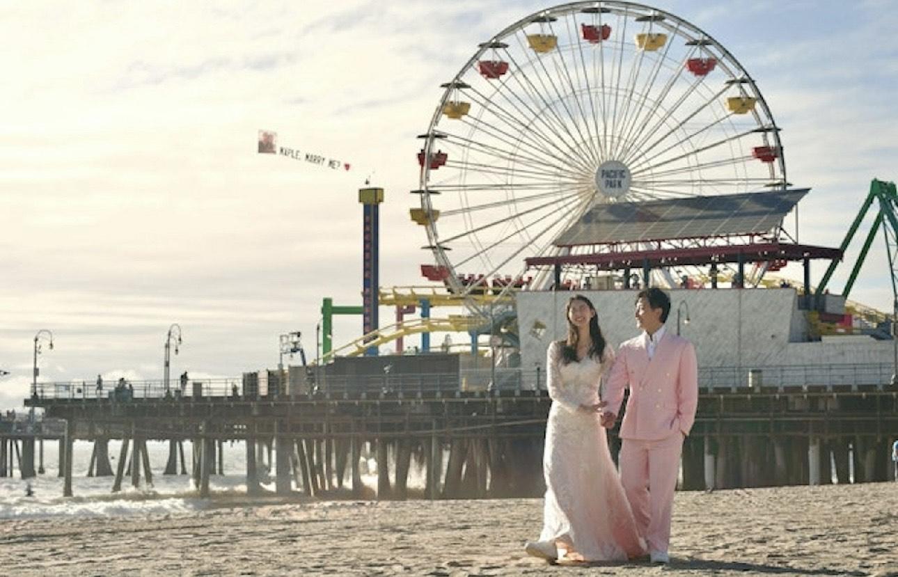 方力申今年情人節宣布與年輕14歲的女友葉萱在美國結婚。